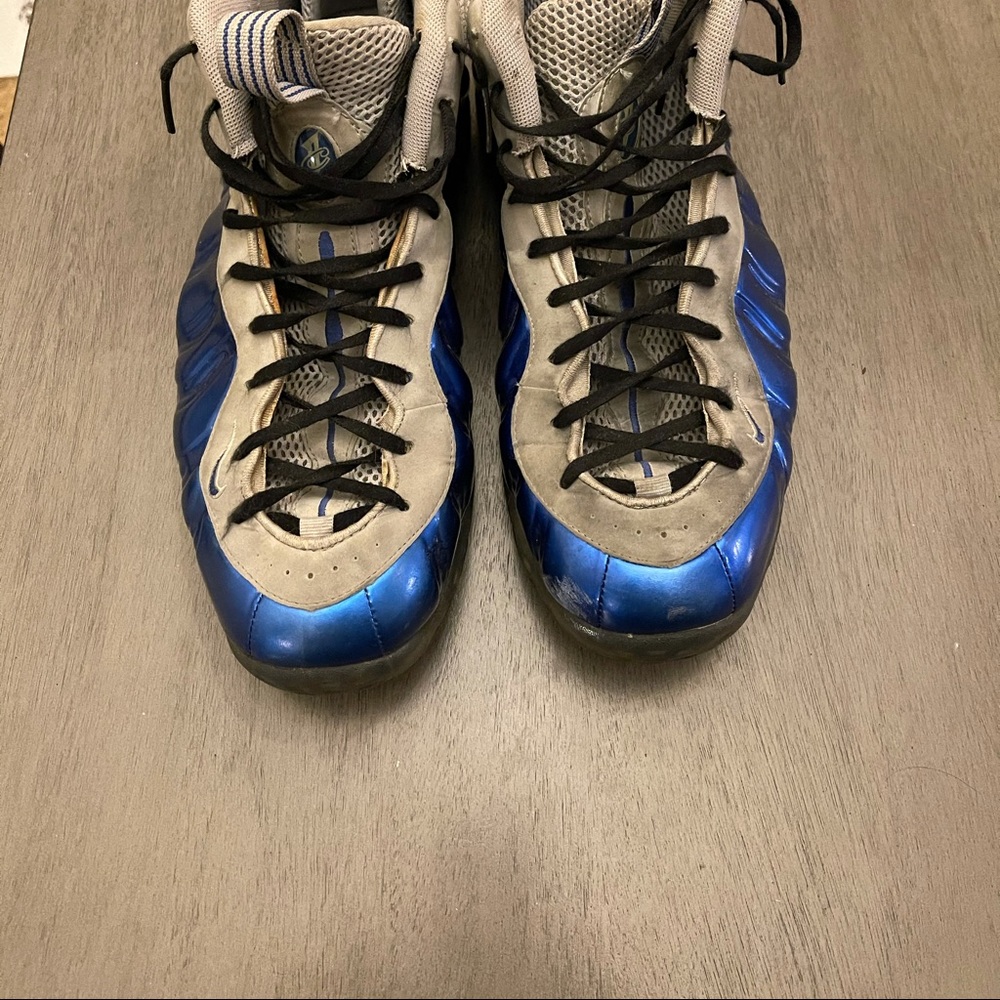 Nike foams